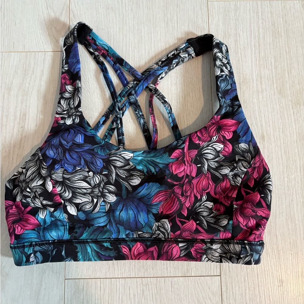 Lululemon Free To Be Serene Bra 4 Multi Lattice Back Stretch